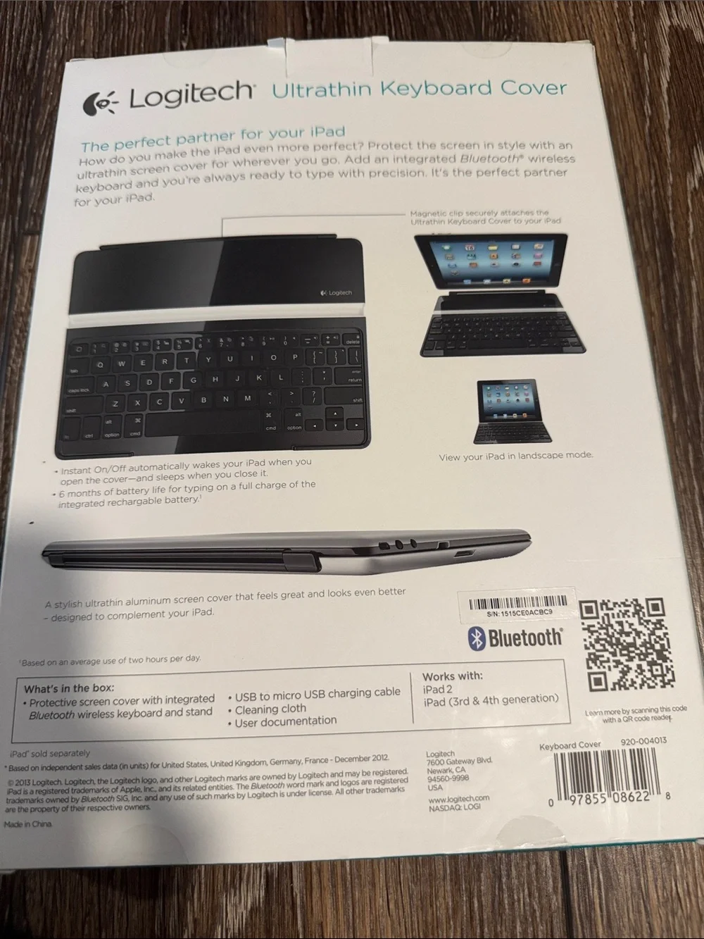 Logitech Ultrathin Keyboard Cover - Black with Silver Accent